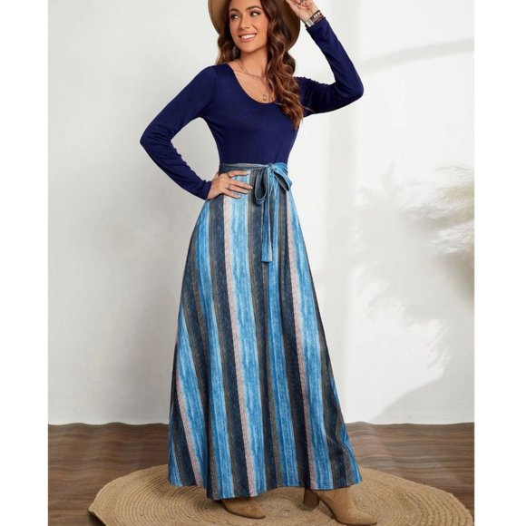 Block Striped Belted Dress - Picture 4 of 7